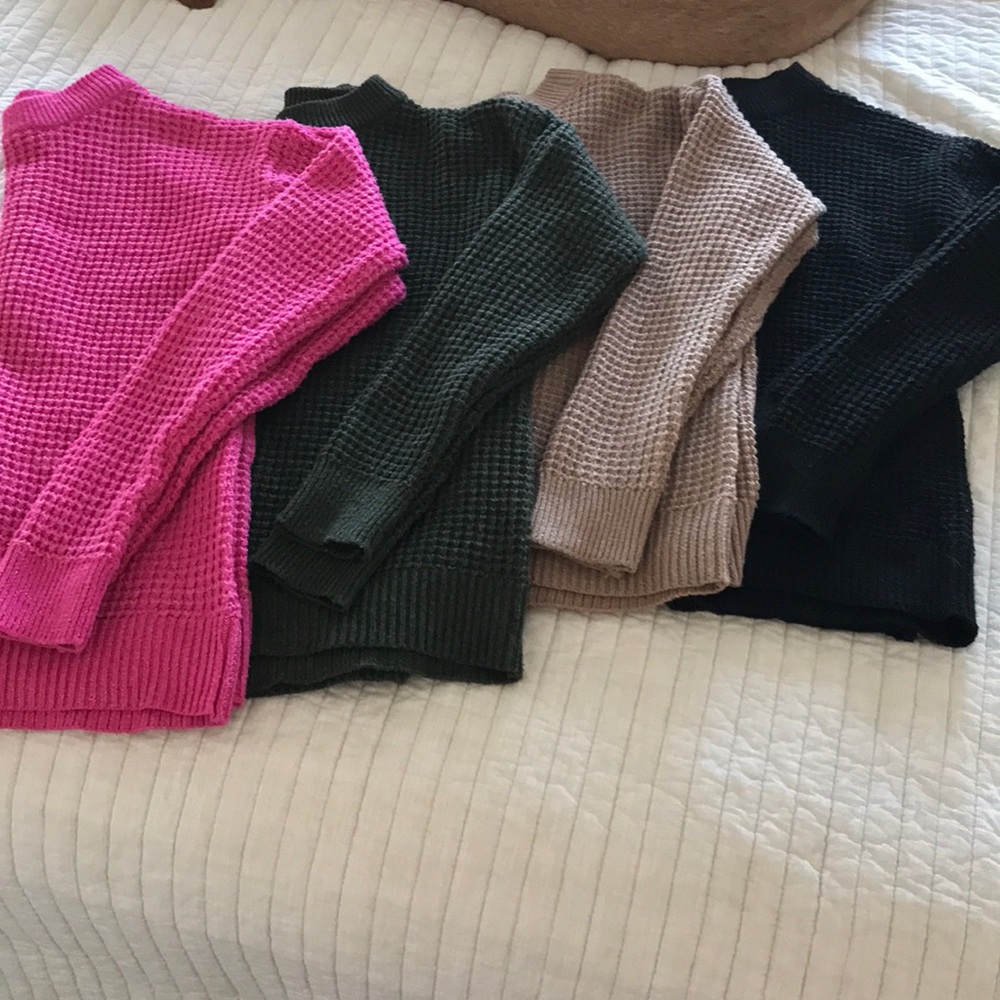 Time and Tru waffle crewneck bundle